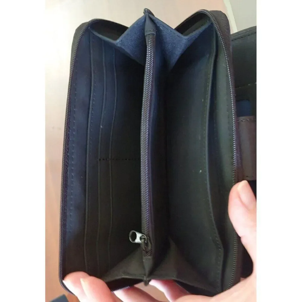 Amity Scholar Clutch Wallet Chocolate Brown Leather Checkbook Cover China in Box